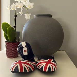 Butterfly Twist Travel Shoes “Queens Jubilee” Celebration